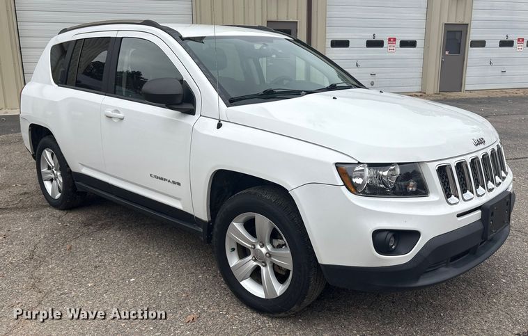 image for item ET8621 2014 Jeep Compass SUV