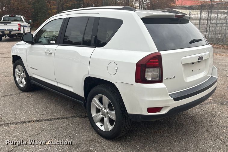 image for item ET8621 2014 Jeep Compass SUV