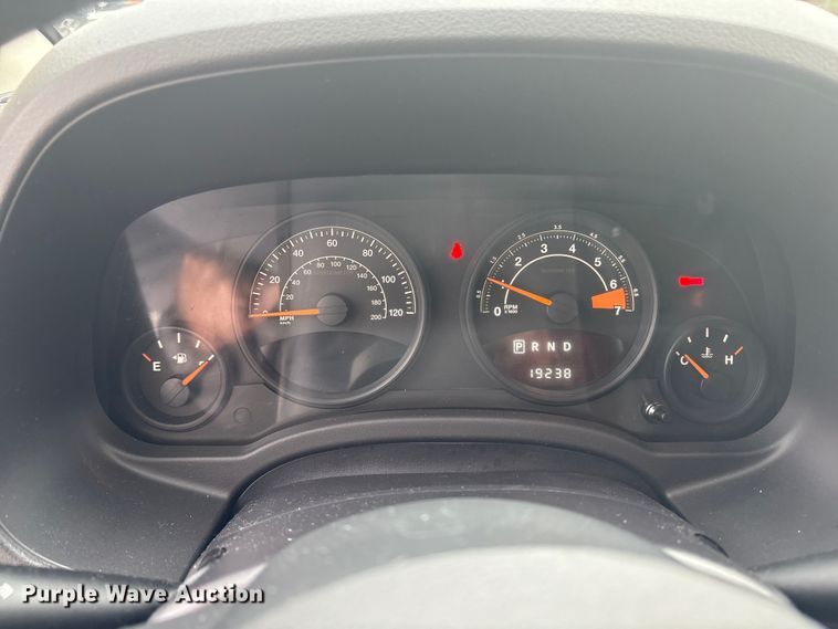 image for item ET8621 2014 Jeep Compass SUV