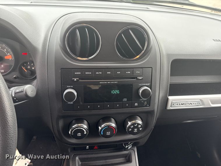 image for item ET8621 2014 Jeep Compass SUV