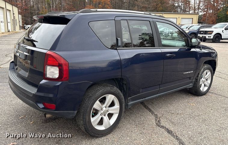 image for item ET8622 2015 Jeep Compass SUV