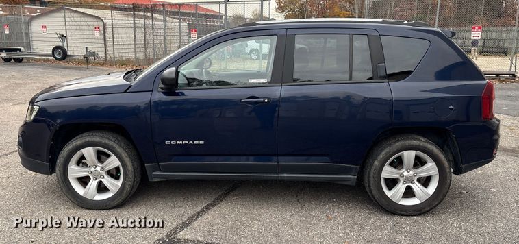 image for item ET8622 2015 Jeep Compass SUV