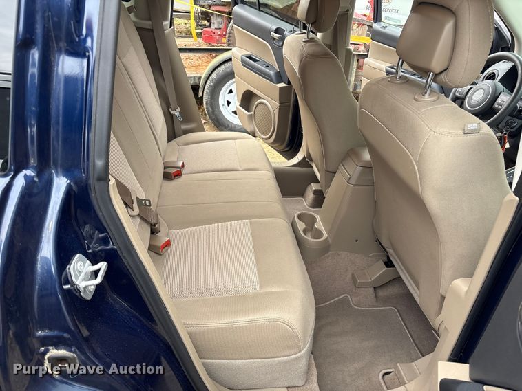 image for item ET8622 2015 Jeep Compass SUV