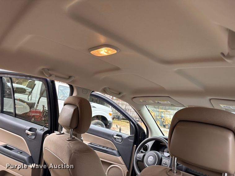 image for item ET8622 2015 Jeep Compass SUV