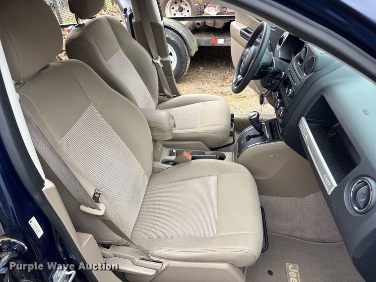 image for item ET8622 2015 Jeep Compass SUV