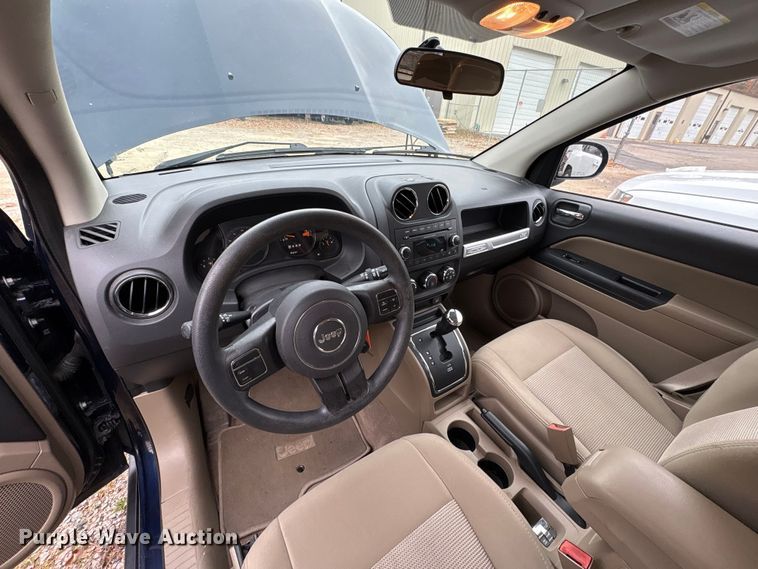 image for item ET8622 2015 Jeep Compass SUV