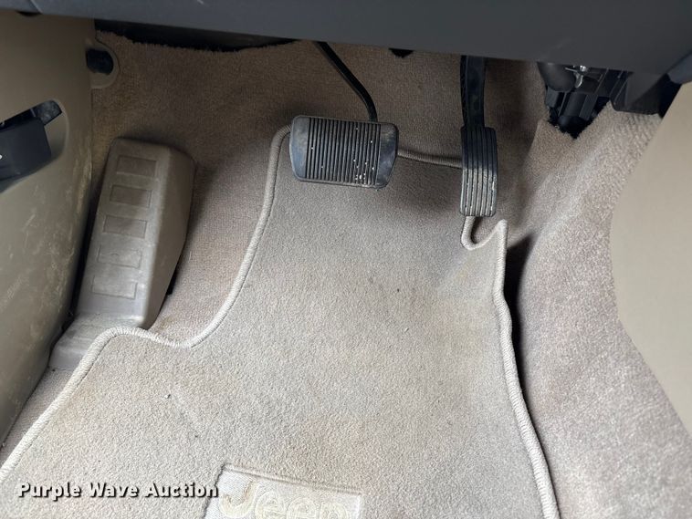 image for item ET8622 2015 Jeep Compass SUV