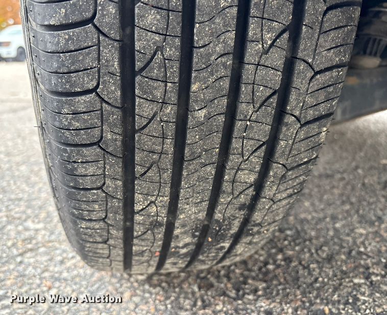 image for item ET8622 2015 Jeep Compass SUV