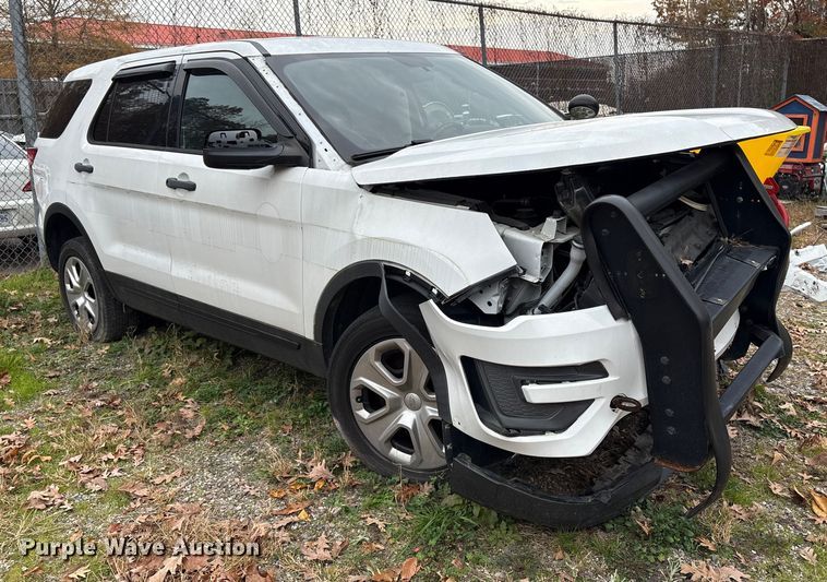 image for item ET8623 2017 Ford Explorer Police Interceptor SUV