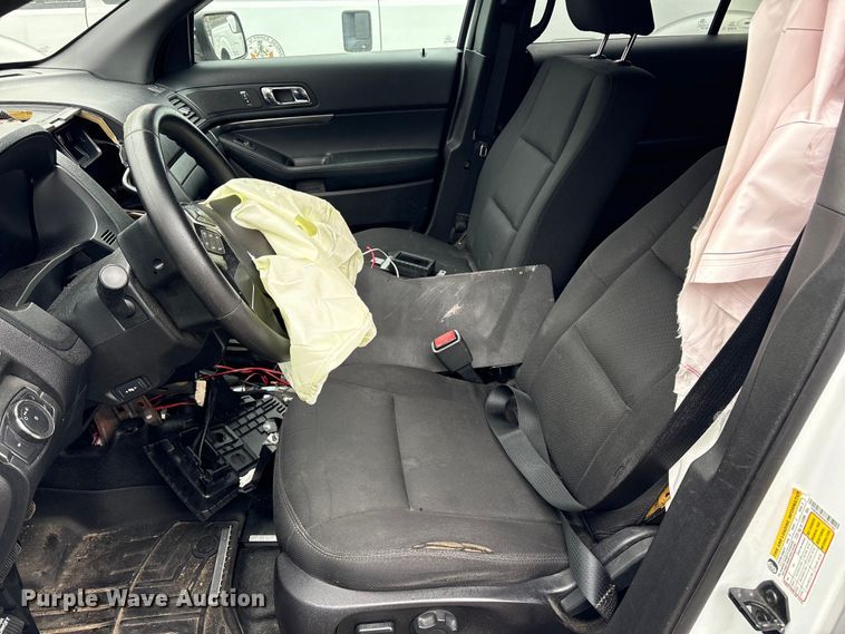 image for item ET8623 2017 Ford Explorer Police Interceptor SUV