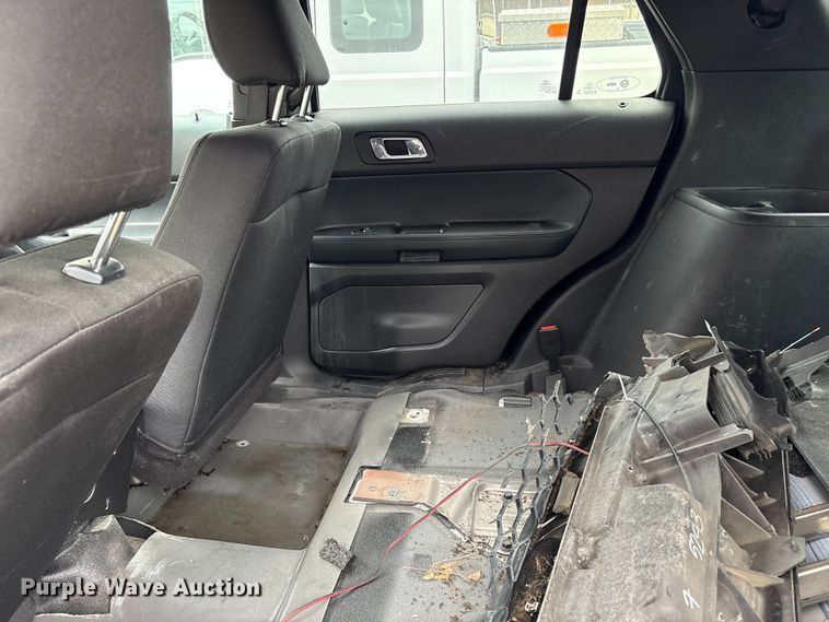 image for item ET8623 2017 Ford Explorer Police Interceptor SUV