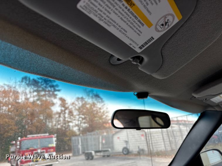 image for item ET8624 2001 Chevrolet Suburban SUV