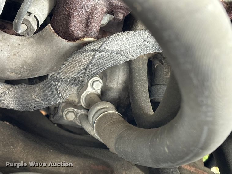 image for item ET8624 2001 Chevrolet Suburban SUV