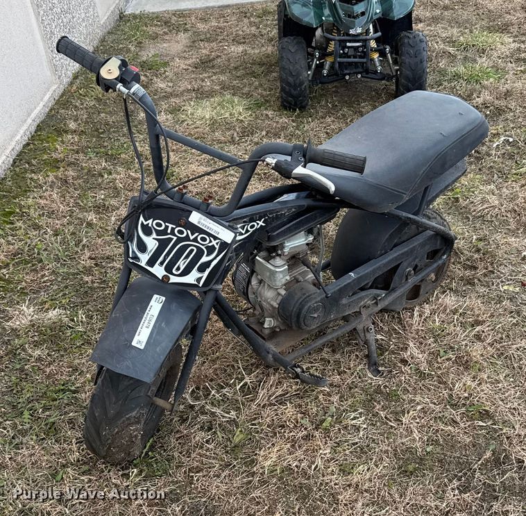 image for item EU6478 2012 Motovox MBX10 Mini bike