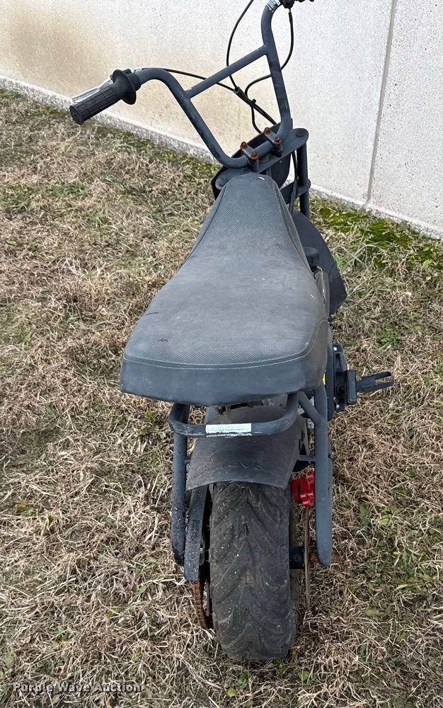 image for item EU6478 2012 Motovox MBX10 Mini bike