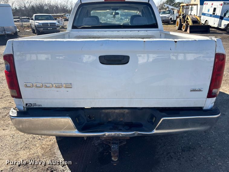 image for item EV2592 2004 Dodge Ram 1500 Ext. Cab pickup truck