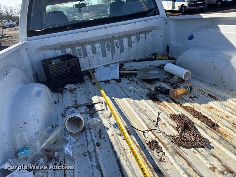 image for item EV2592 2004 Dodge Ram 1500 Ext. Cab pickup truck