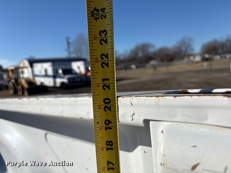 image for item EV2592 2004 Dodge Ram 1500 Ext. Cab pickup truck