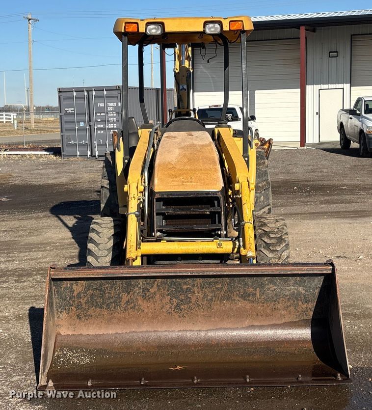 image for item EV2593 2003 John Deere 110 backhoe