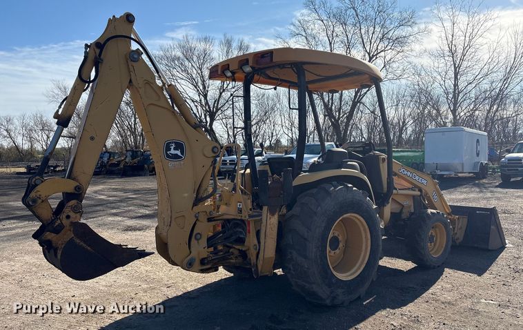 image for item EV2593 2003 John Deere 110 backhoe