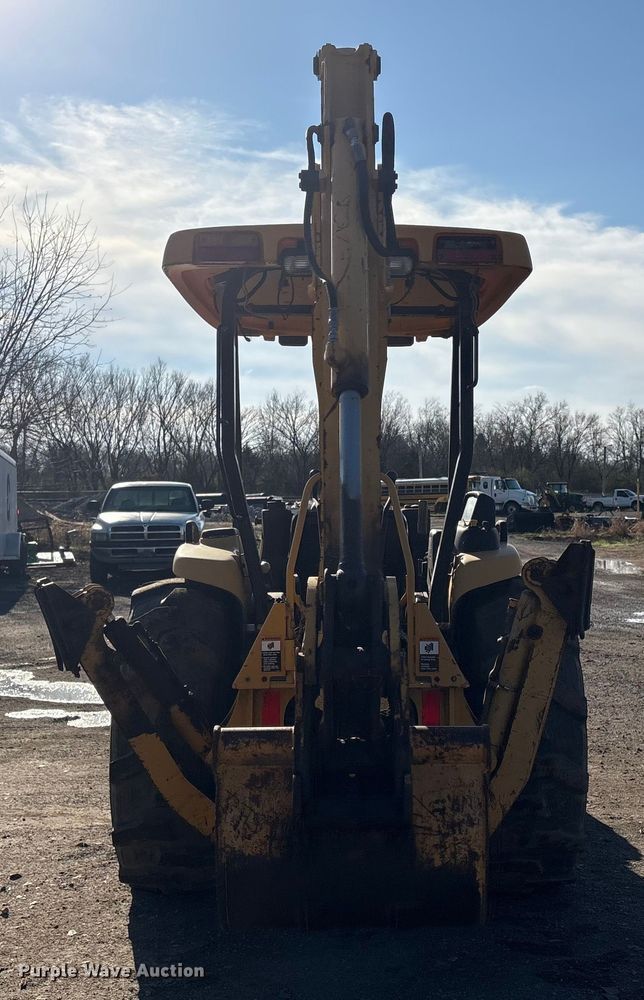 image for item EV2593 2003 John Deere 110 backhoe