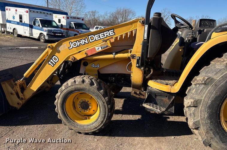 image for item EV2593 2003 John Deere 110 backhoe