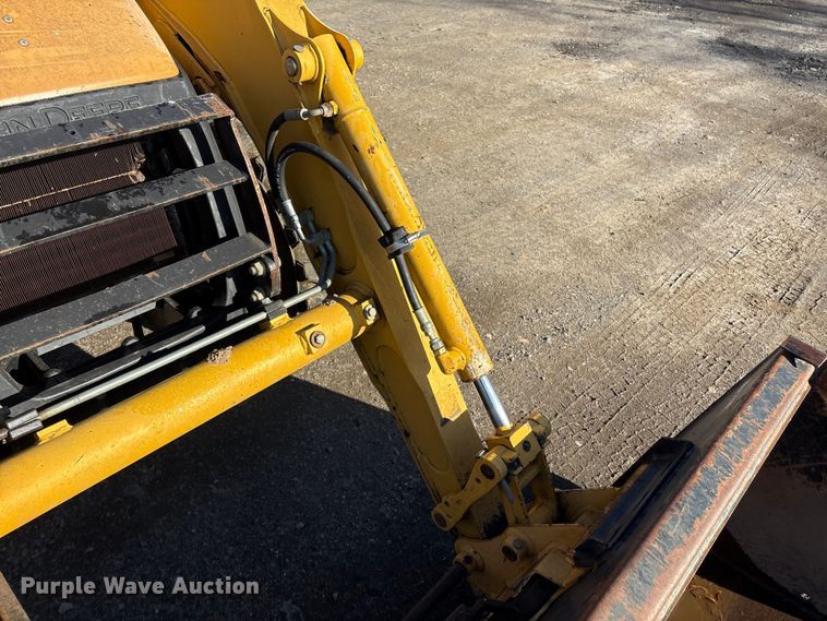 image for item EV2593 2003 John Deere 110 backhoe