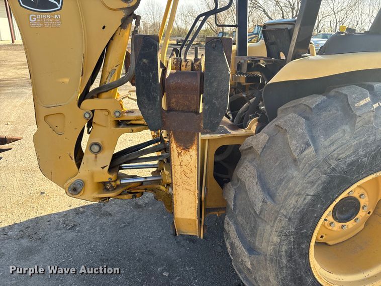 image for item EV2593 2003 John Deere 110 backhoe