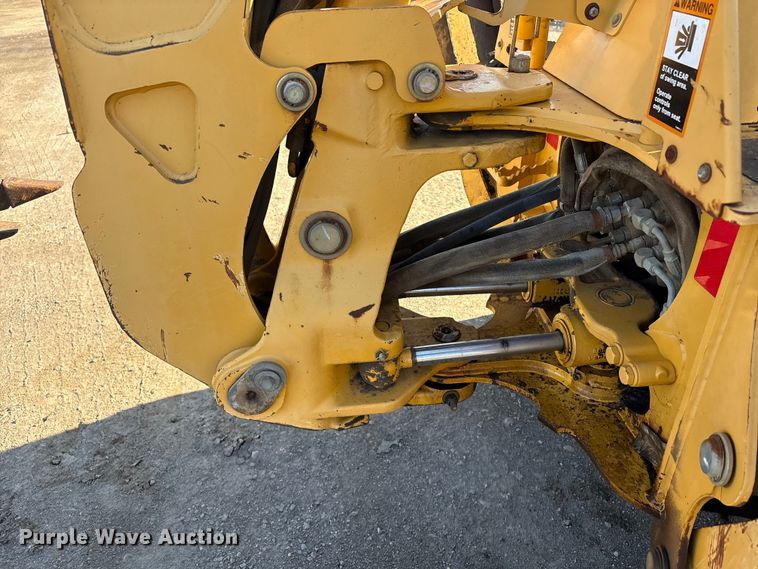 image for item EV2593 2003 John Deere 110 backhoe