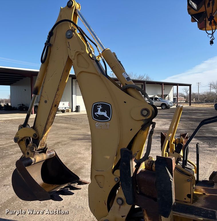 image for item EV2593 2003 John Deere 110 backhoe