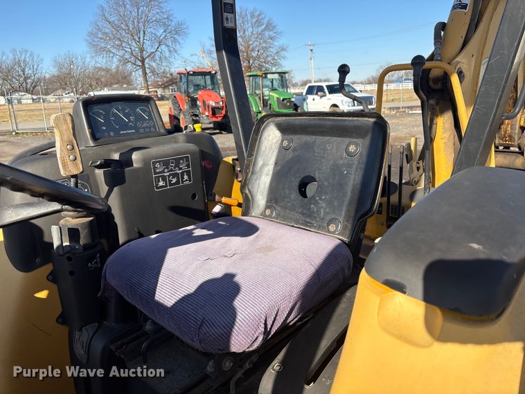 image for item EV2593 2003 John Deere 110 backhoe