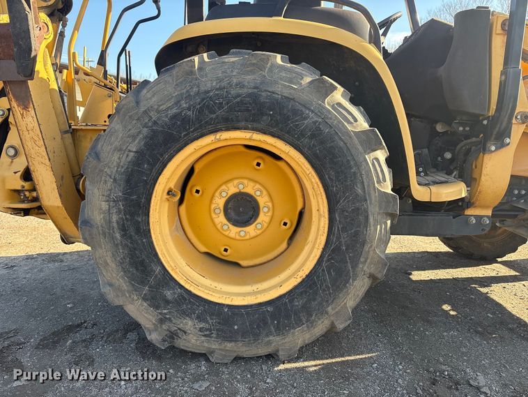 image for item EV2593 2003 John Deere 110 backhoe