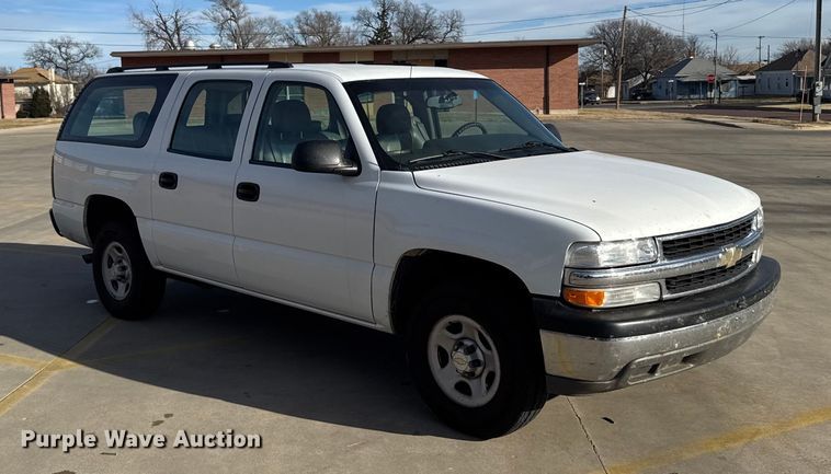 image for item FB0544 2006 Chevrolet Suburban SUV