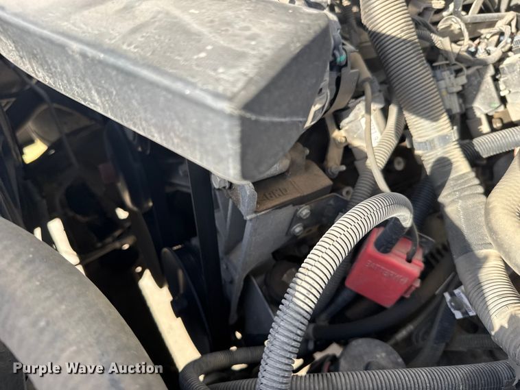 image for item FB0544 2006 Chevrolet Suburban SUV