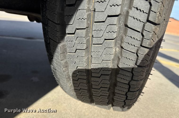 image for item FB0544 2006 Chevrolet Suburban SUV