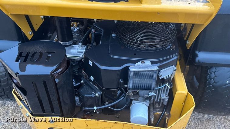 image for item FB0552 Hustler Super Z ZTR lawn mower