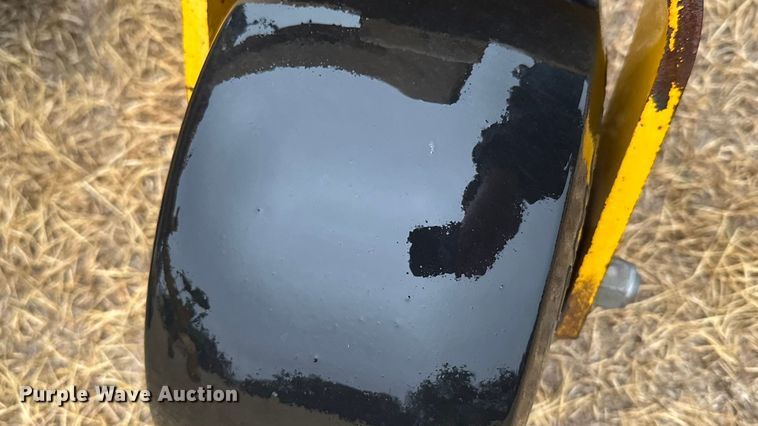 image for item FB0552 Hustler Super Z ZTR lawn mower