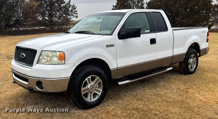 image for item FB0553 2006 Ford F150 Ext. Cab pickup truck