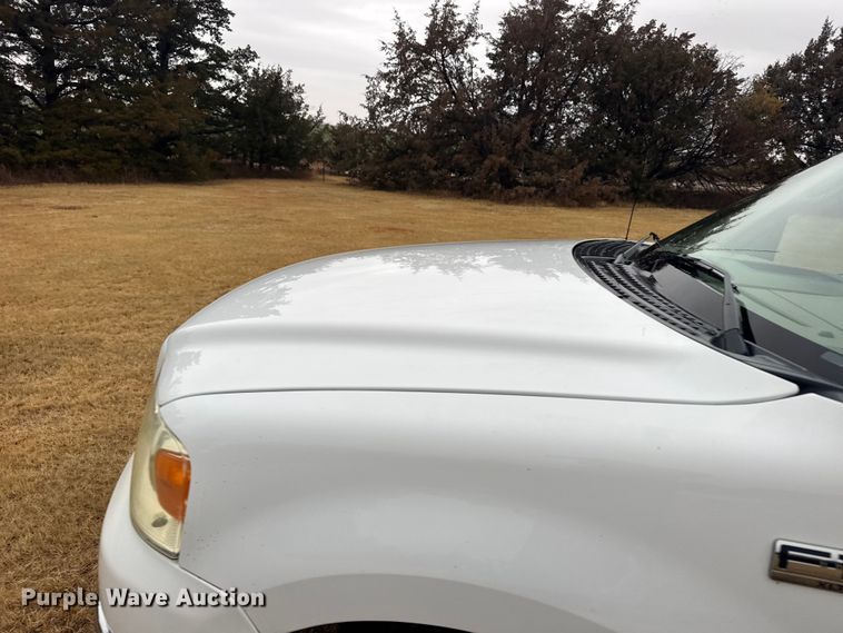 image for item FB0553 2006 Ford F150 Ext. Cab pickup truck