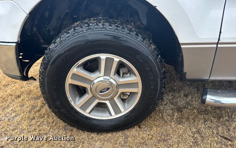 image for item FB0553 2006 Ford F150 Ext. Cab pickup truck