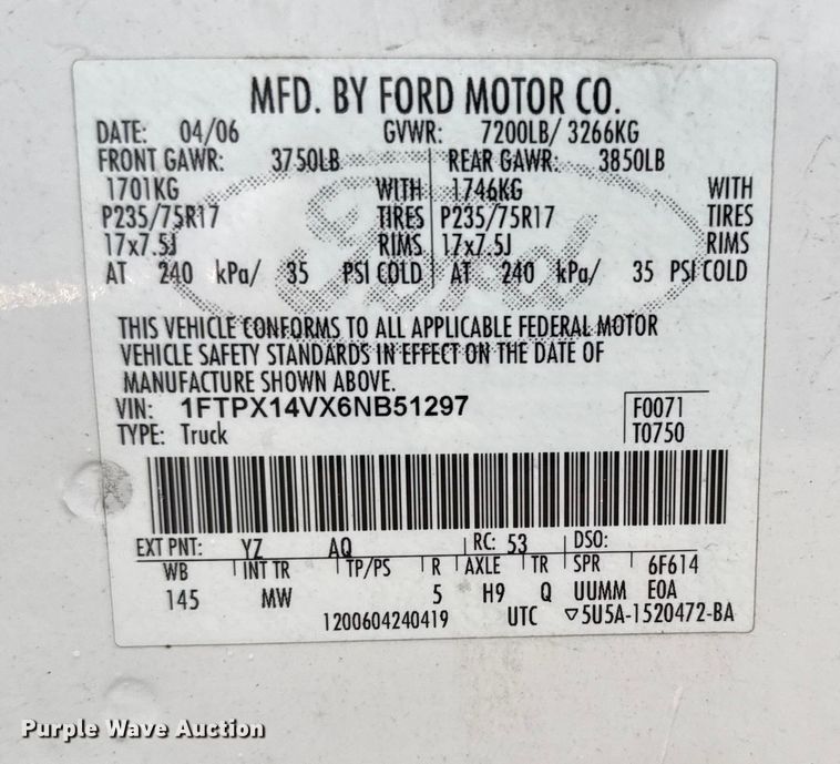 image for item FB0553 2006 Ford F150 Ext. Cab pickup truck