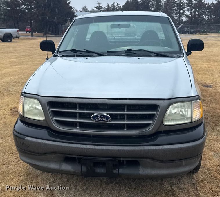 image for item FB0554 2003 Ford F150 pickup truck