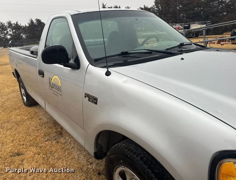 image for item FB0554 2003 Ford F150 pickup truck