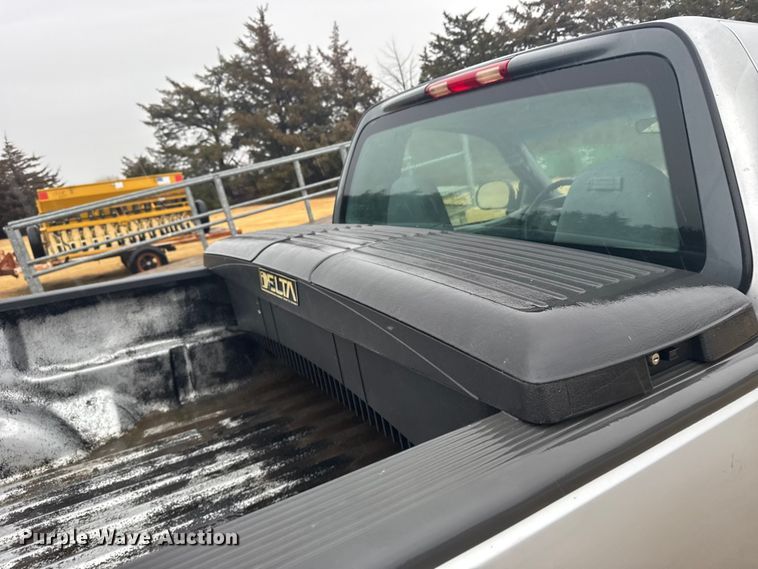 image for item FB0554 2003 Ford F150 pickup truck