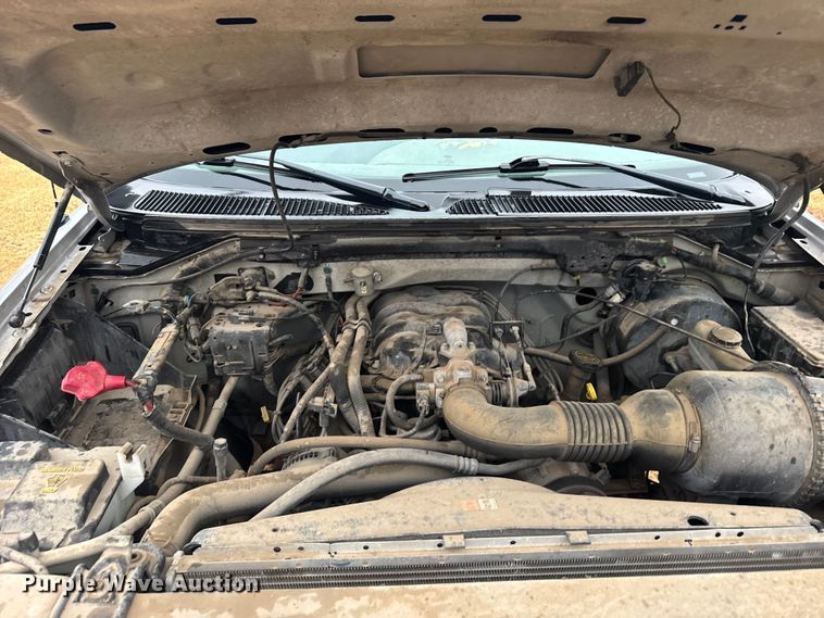 image for item FB0554 2003 Ford F150 pickup truck