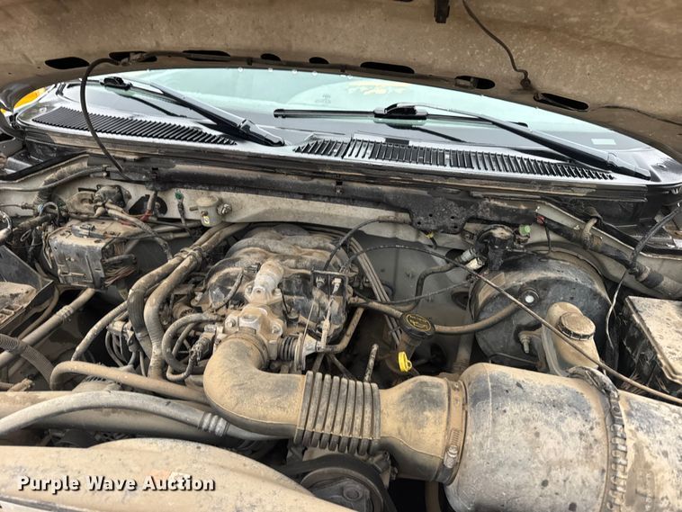 image for item FB0554 2003 Ford F150 pickup truck