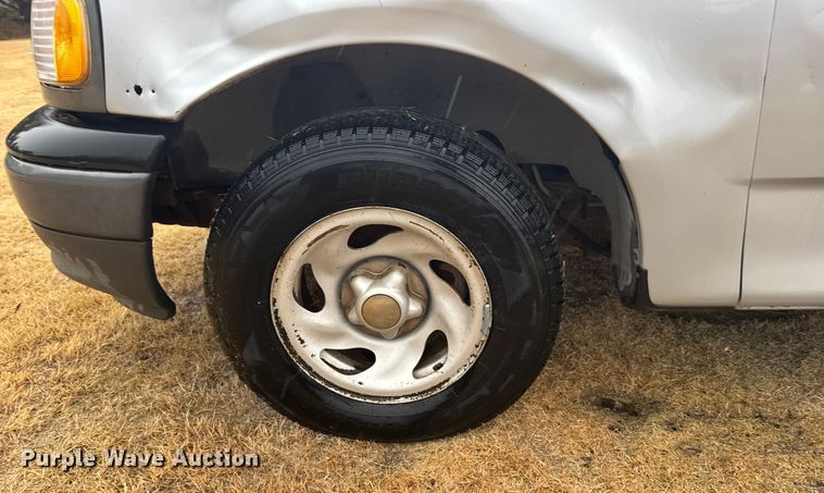 image for item FB0554 2003 Ford F150 pickup truck