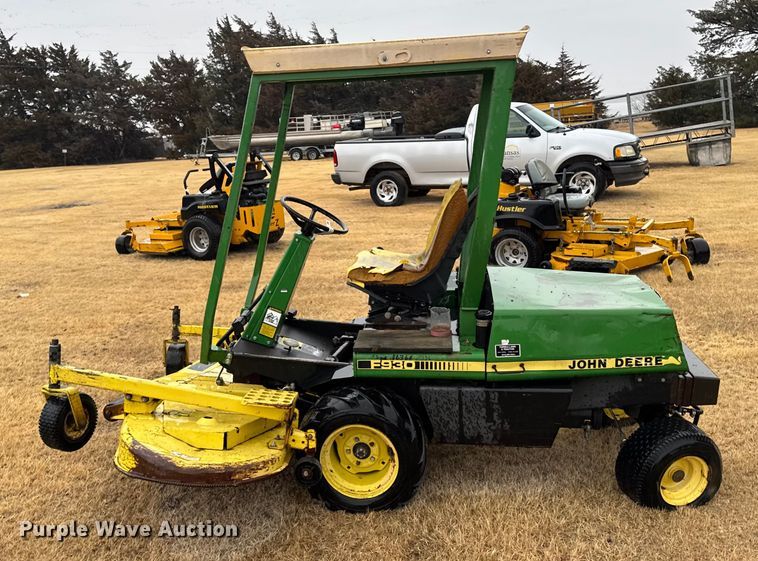 image for item FB0557 John Deere F930 lawn mower