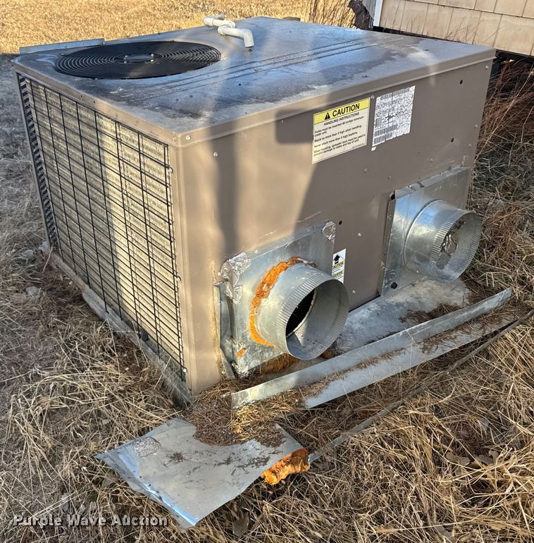 image for item FB0562 (2) AC units