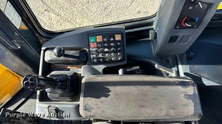 image for item FG1718 2009 John Deere 544K wheel loader